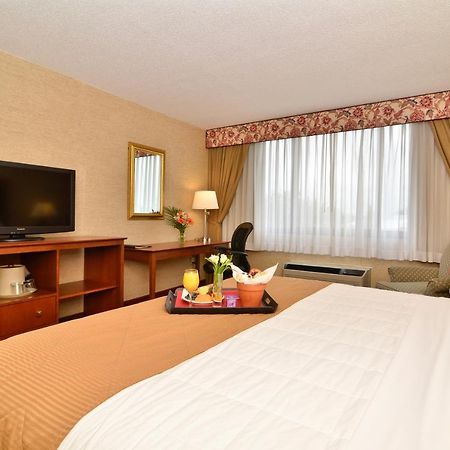 Clarion Hotel Airport Portland Extérieur photo