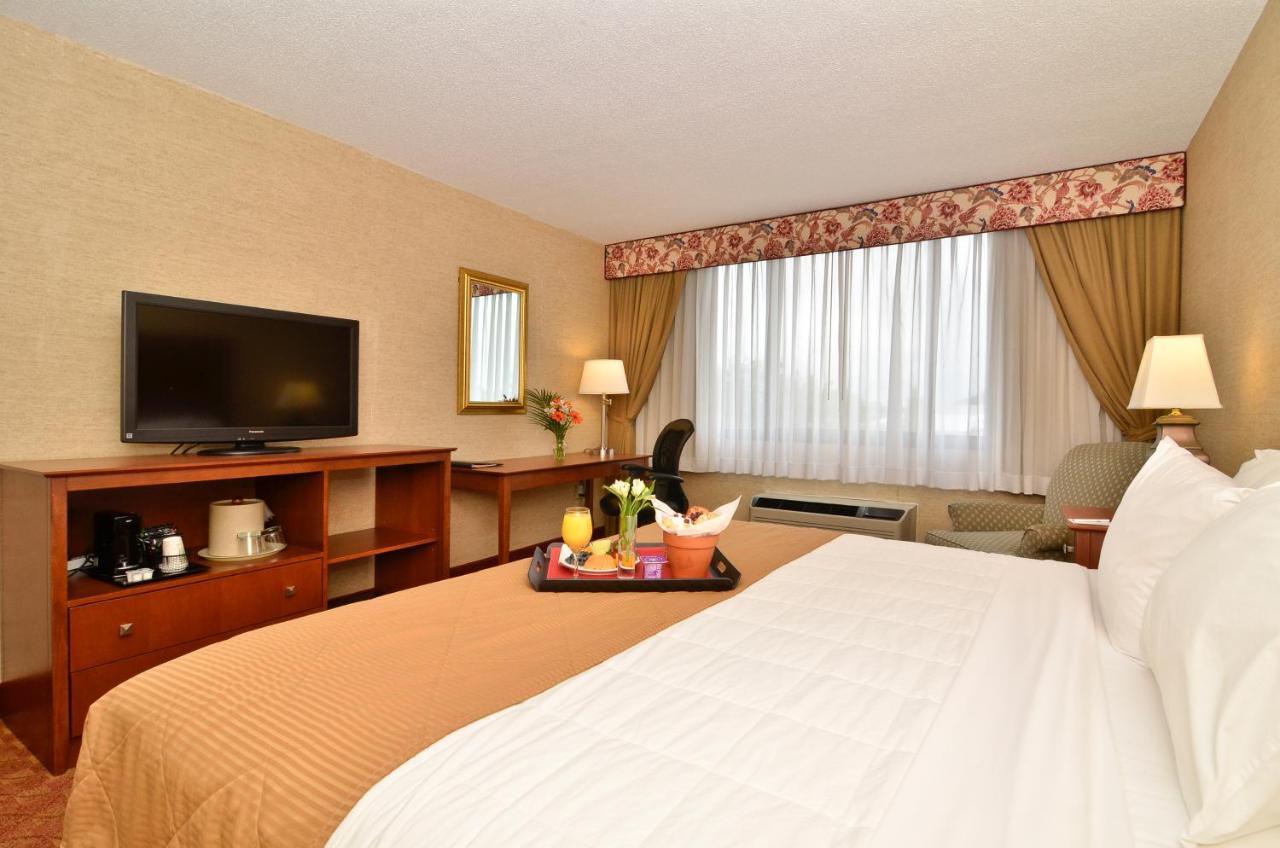 Clarion Hotel Airport Portland Extérieur photo