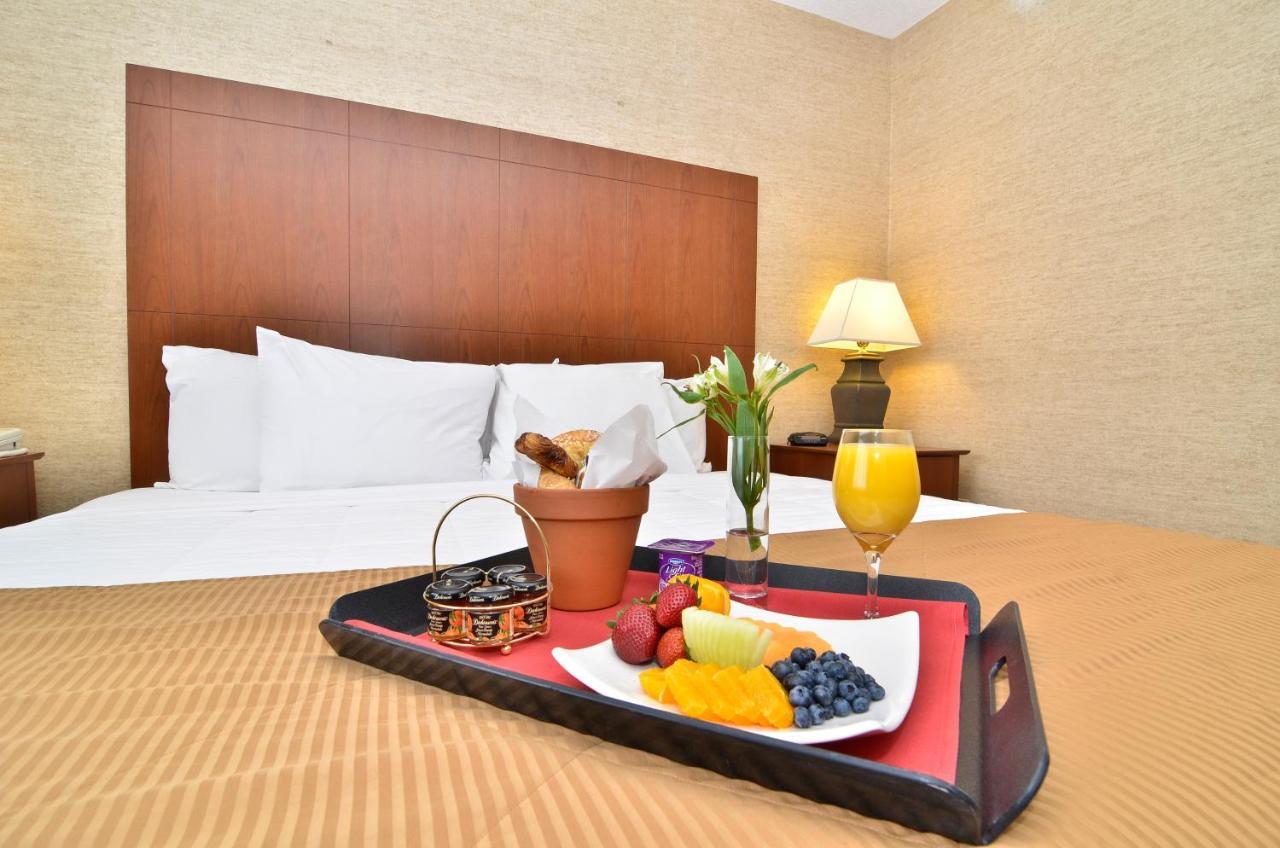 Clarion Hotel Airport Portland Extérieur photo