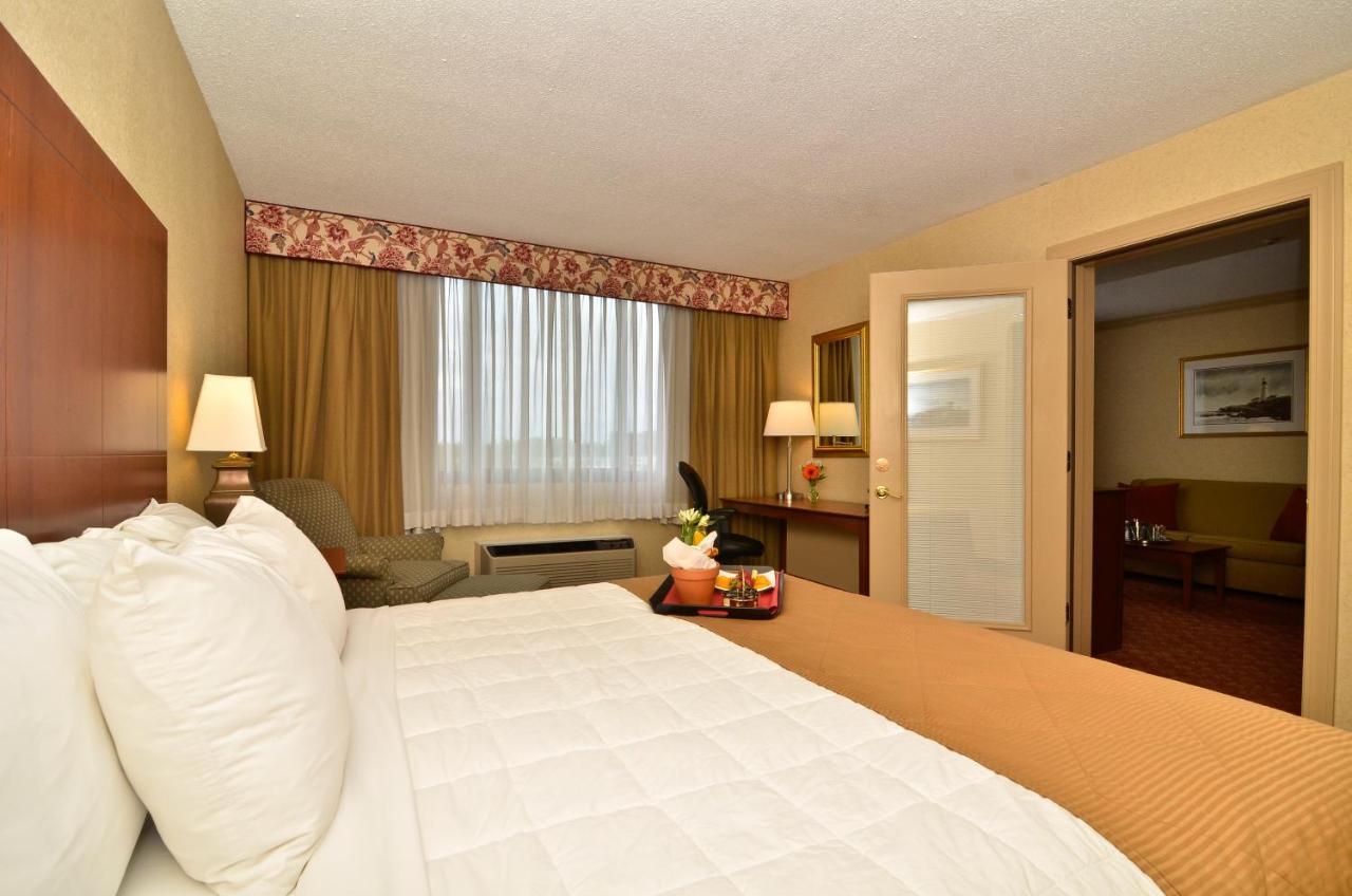 Clarion Hotel Airport Portland Extérieur photo