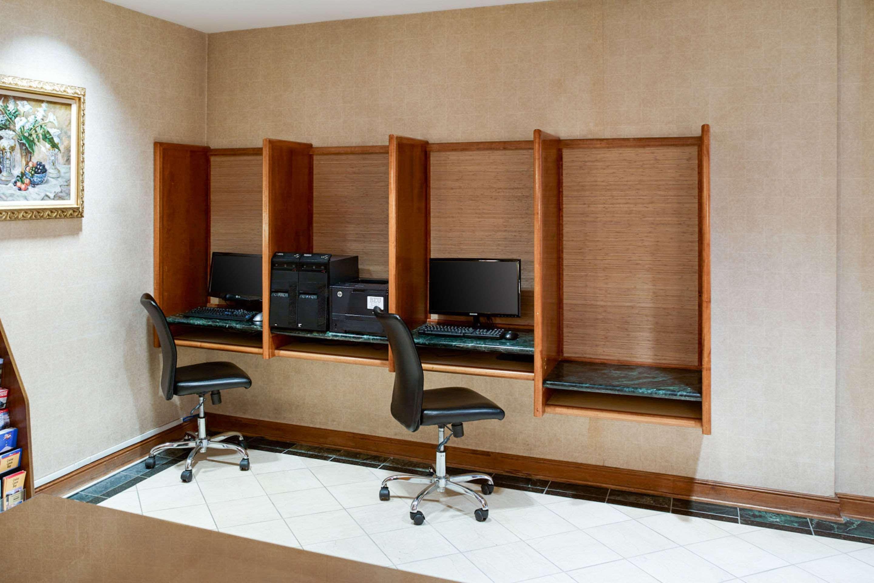 Clarion Hotel Airport Portland Extérieur photo