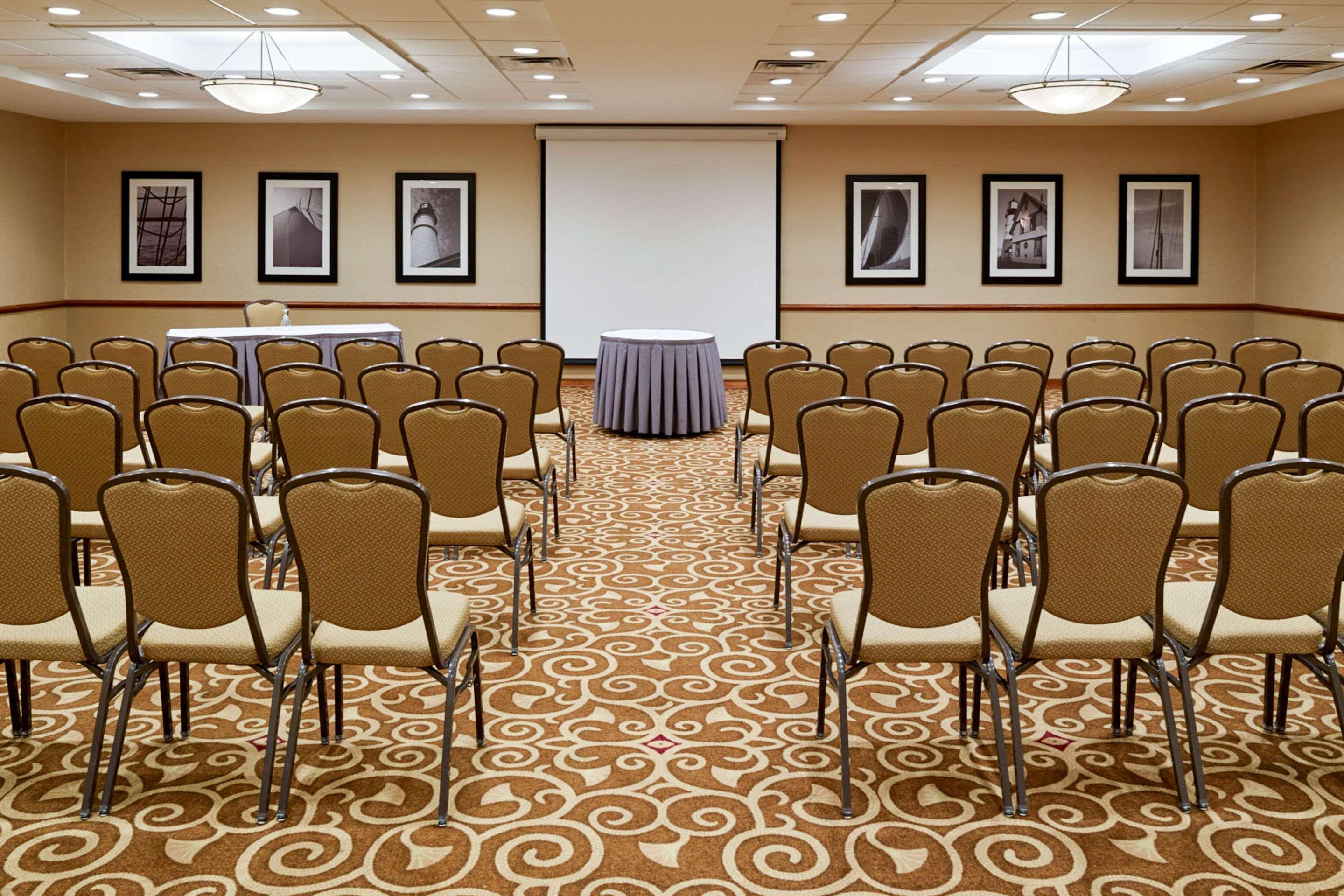 Clarion Hotel Airport Portland Extérieur photo